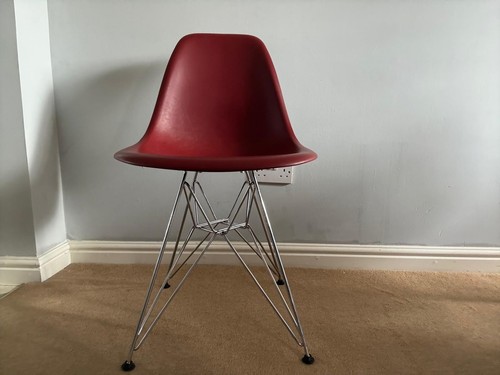 Authentic vitra eames - , chair