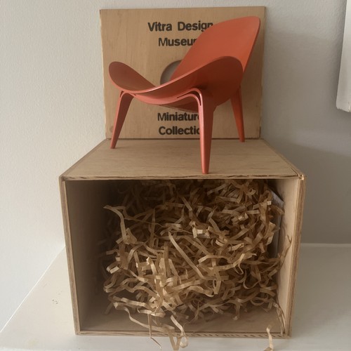 Vitra miniatures 1963 benet - miniatures,