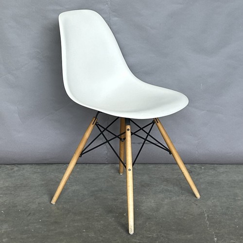 Vitra eames plastic chair - vitra,