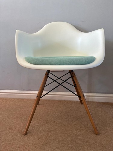 Authentic vitra eames daw - authentic,