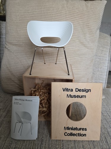 Vitra design museum miniatures - vitra,