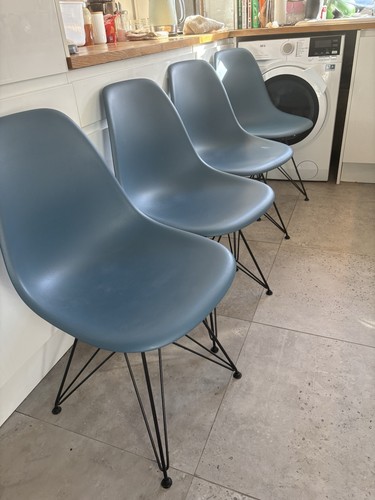 Set vitra eames dsr chair - of,