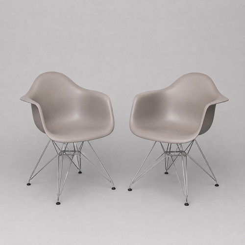 Pair vitra eames plastic - of,